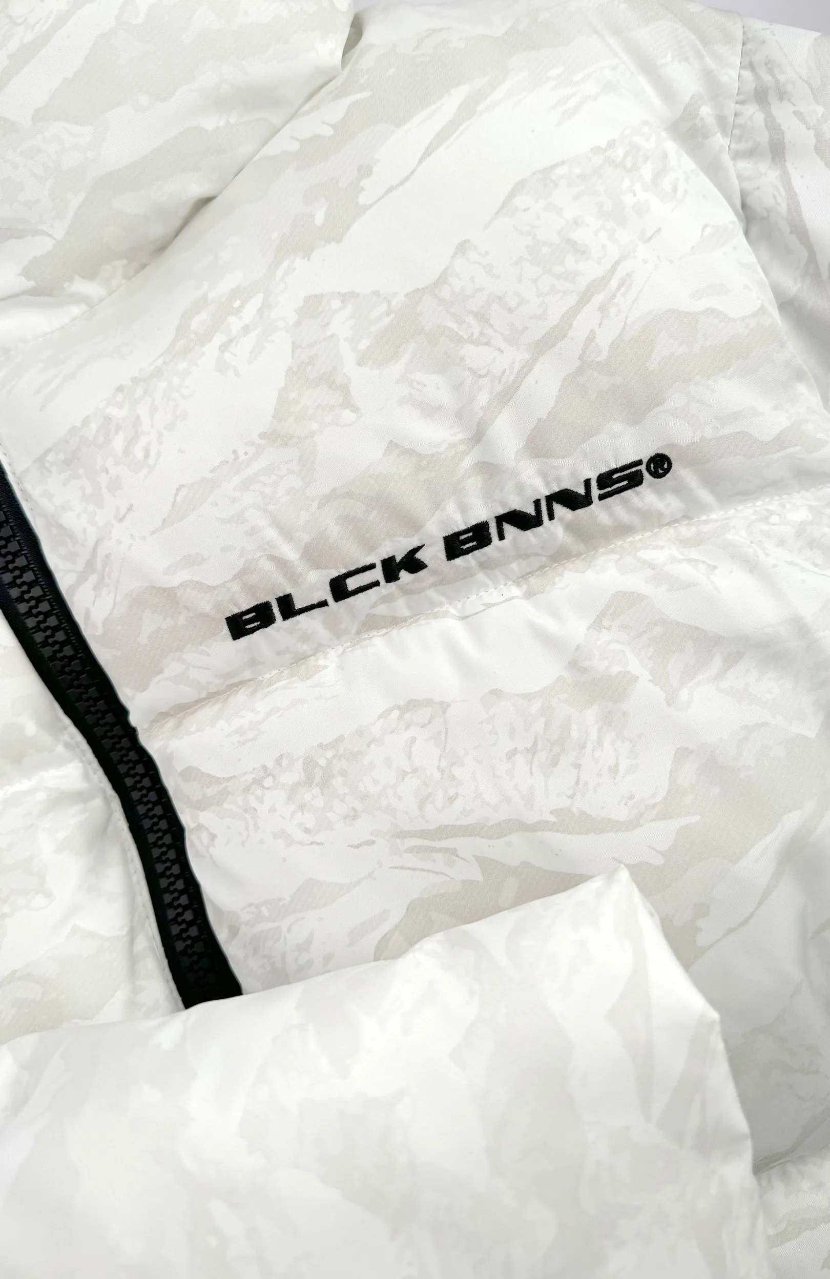 BLOCK FREEZE PUFFER JACKET | Wit