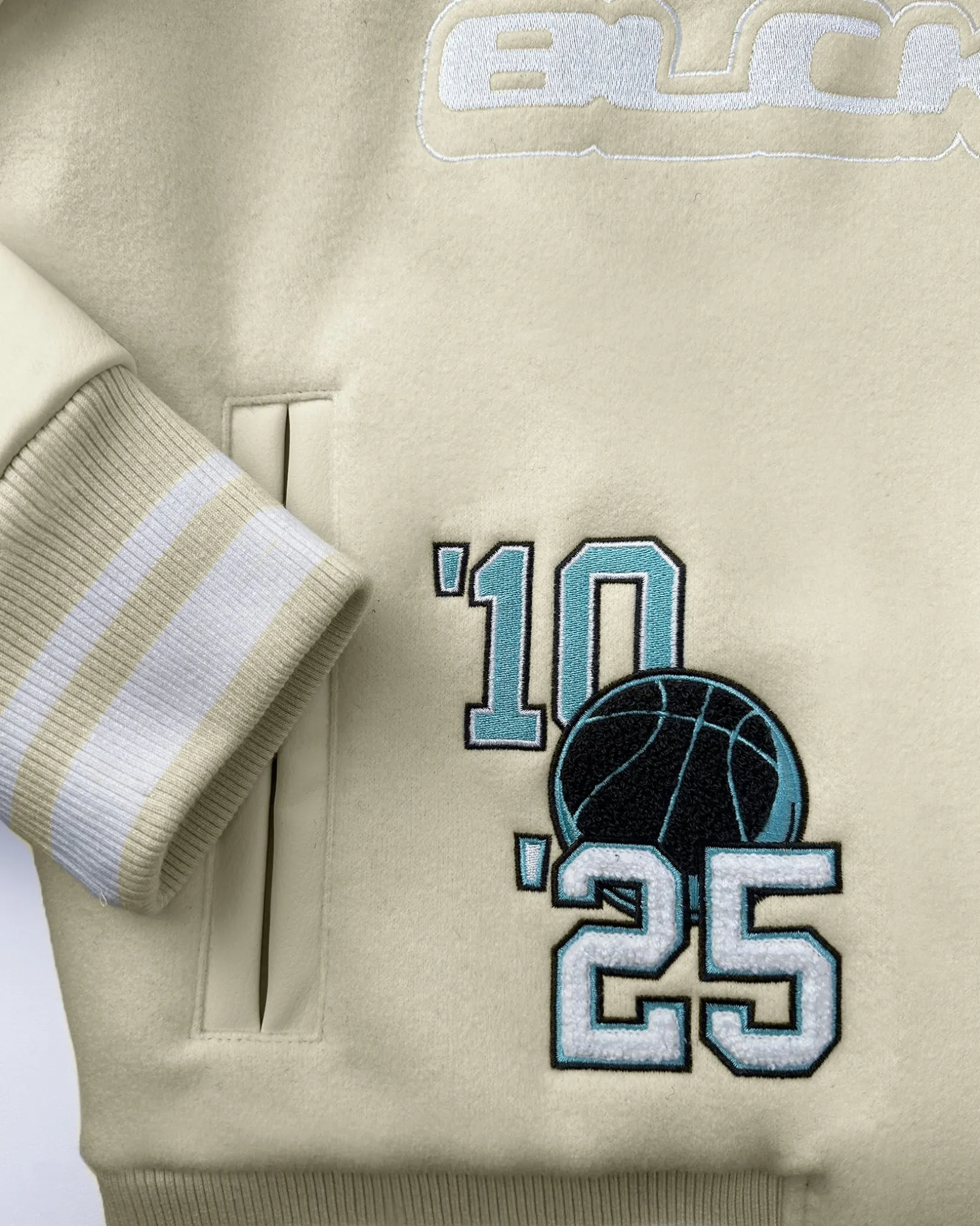 DESERT RACE VARSITY JACKET | Beige