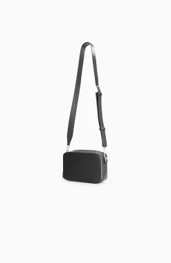 INITIAL SHOULDERBAG | Zwart