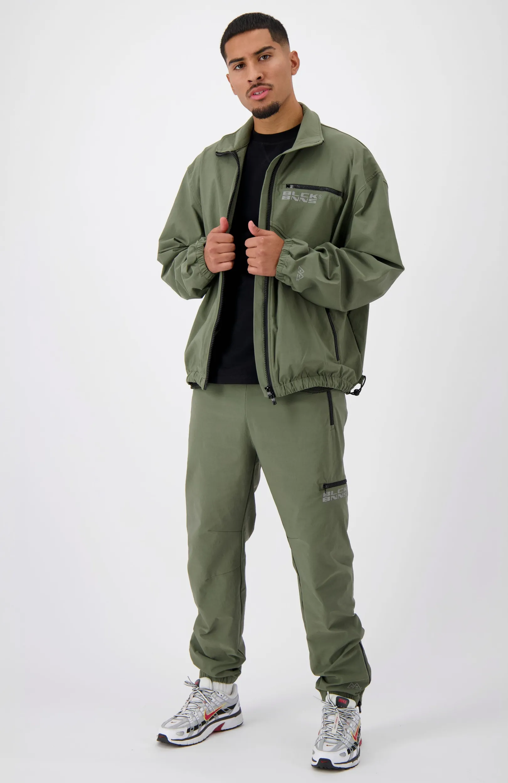 INITIAL TECH TRACKPANTS | Mosgroen