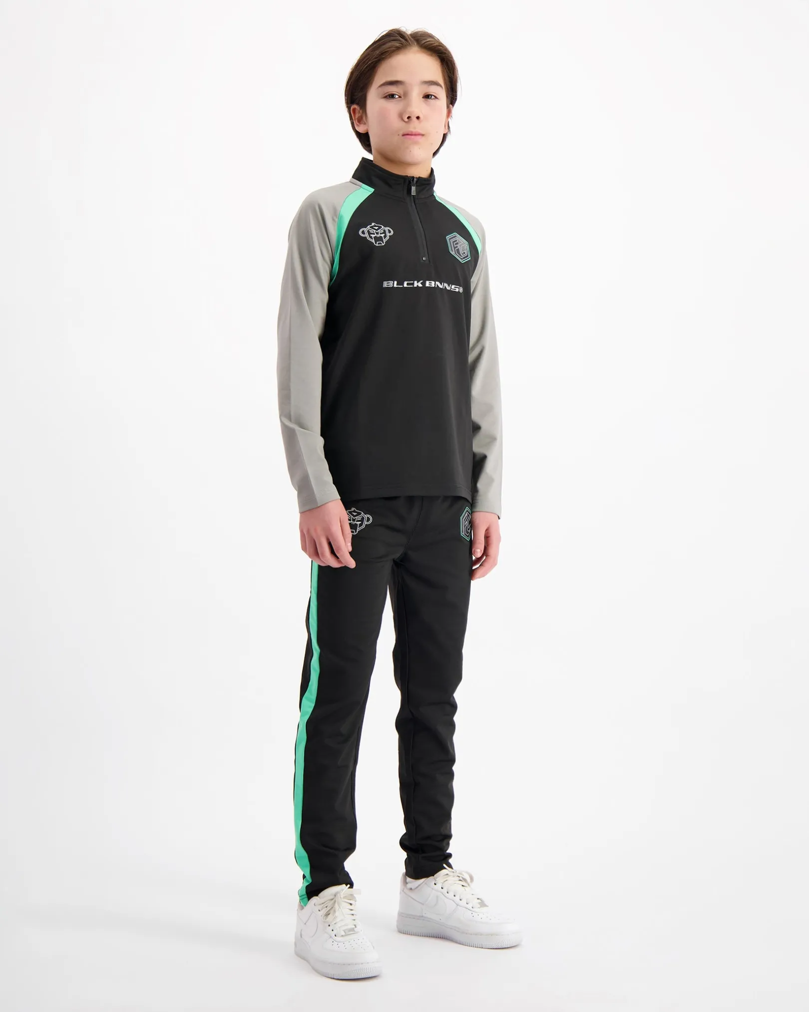 KIDS FOOTBALL TRACKTOP | Zwart