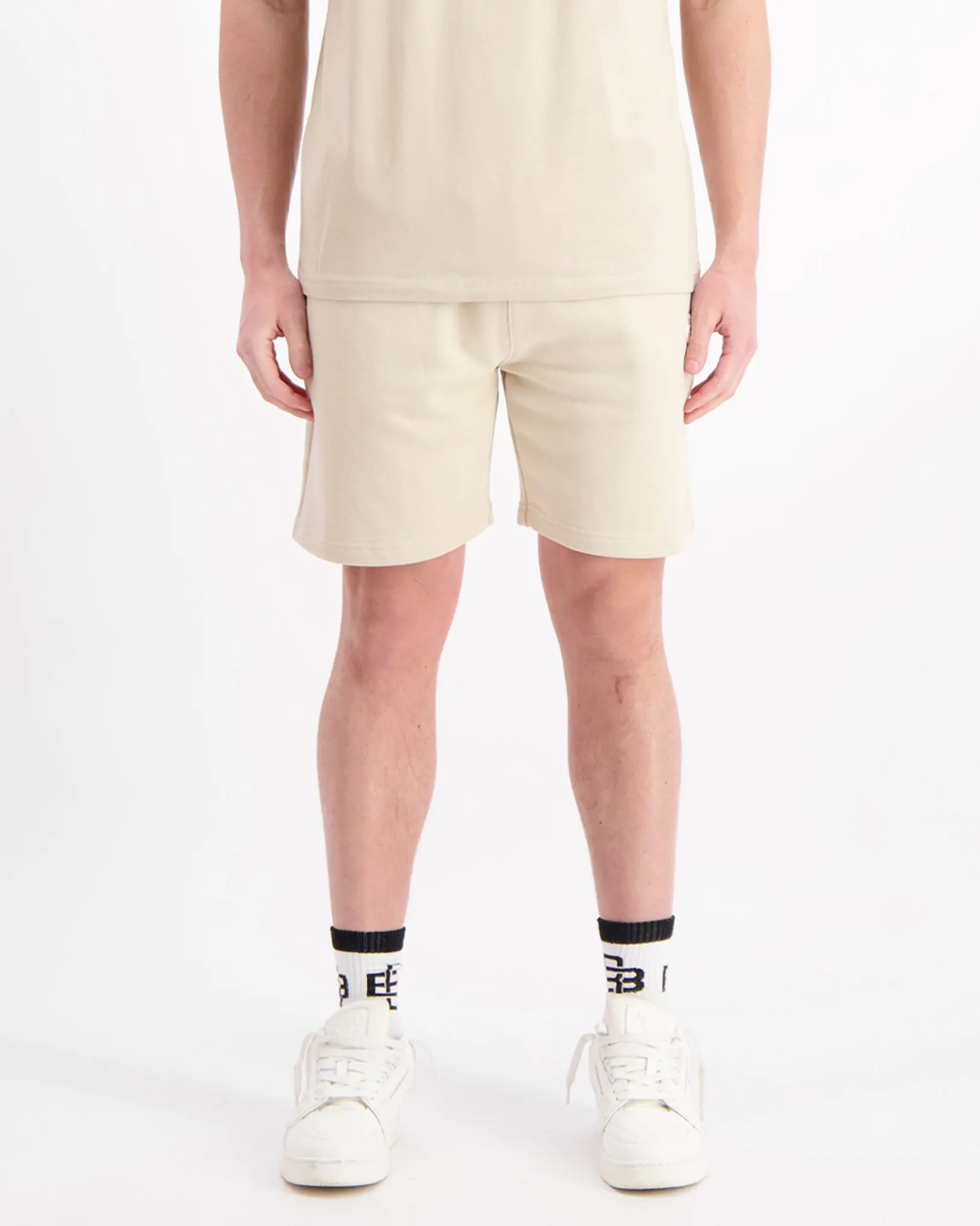 MONO RELAX SWEATSHORTS | Zand